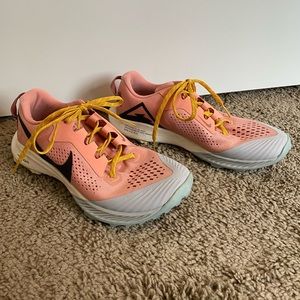 Nike Zoom Trail Terra Kiger Running Shoes